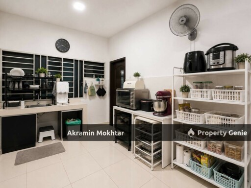 FREEHOLD, GROUND FLOOR, PARTIALLY FURNISHED & 2 PARKING | Oasis 1 Condo Mutiara Heights Prima Saujana Kajang