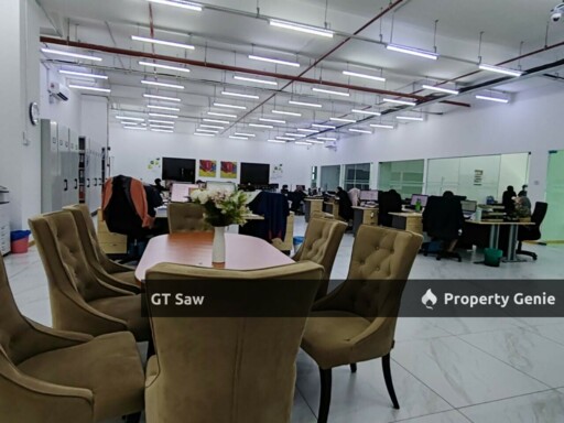 Wisma Trax