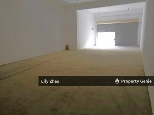 1st Floor Shop Office for Rent, 1,205 sqft Papar Square, Papar, Sabah