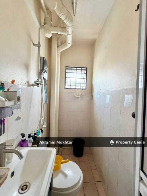 Renovated & 1 Parking | Laksamana Puri Condo Batu Caves, Gombak Selangor.