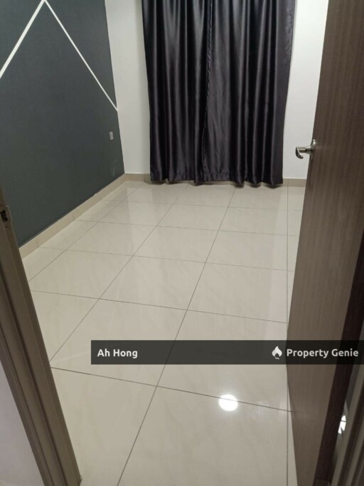 Larkin / Sks Habitat / 2bedroom / Partially Furnished