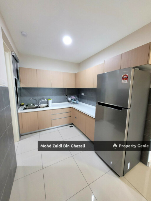 Lakepoint Residence Condo