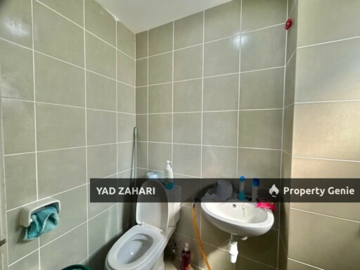 Rentak Perdana, LBS Alam Perdana, Puncak Alam | 2-Storey Terrace 4 Bedrooms | RM450K - Semi Furnished with Good Condition and Gated Guarded