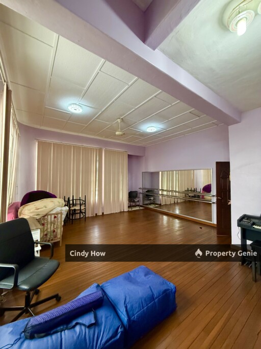 Bukit Beruang Bungalow For Sale