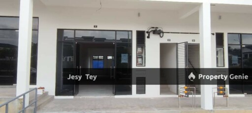 2 Storey Shoplot @ Kaze Hills, Ulu Tiram (Intermediate First Floor)