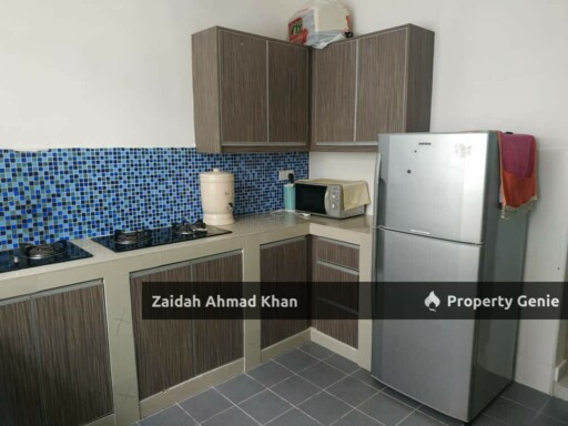 HOUSE FOR RENT BUKIT BANDARAYA SEKSYEN U11 SHAH ALAM DOUBLE STOREY HOUSE FOR RENT ONLY FOR MALE STUDENT