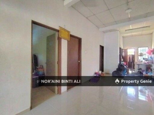 RUMAH TERES SETINGKAT UNTUK DIJUAL - Perumahan Permatang Badak Perdana, Kuantan.