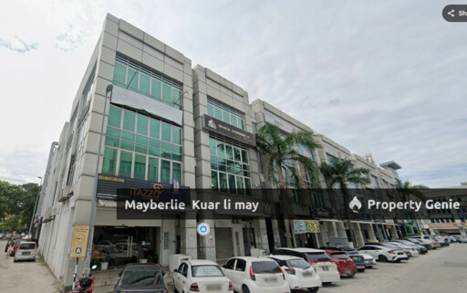 Bandar Puteri Puchong RM3.3Mil 4storey Shop Office For Sale