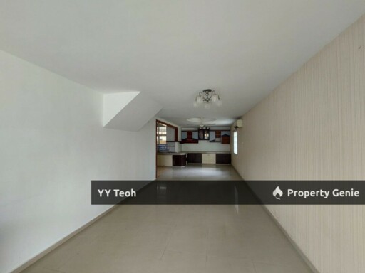 CORNER Taman Merbok Double Storey Terrace