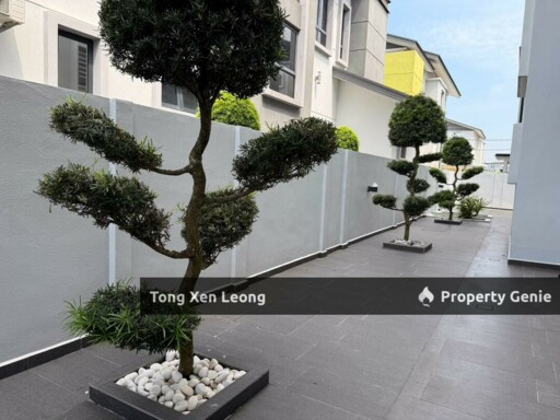 Freehold Bungalow House: Samarinda, 4000 sqft In Krubong