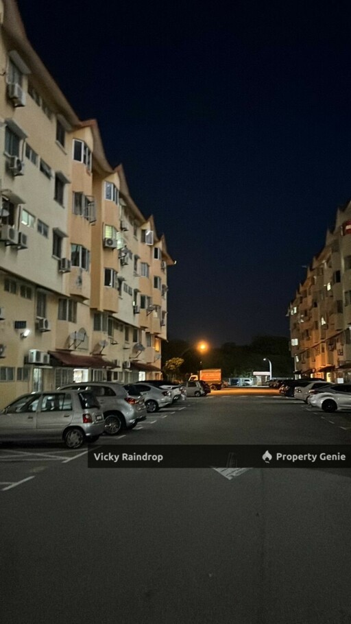 [FOR SALE] GROUND FLOOR BANDAR HILIR KOTA APARTMENT
