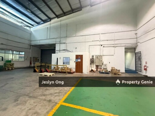 1.5-Storey Semi-D Factory at Nusa Cemerlang Industrial Park for Sale