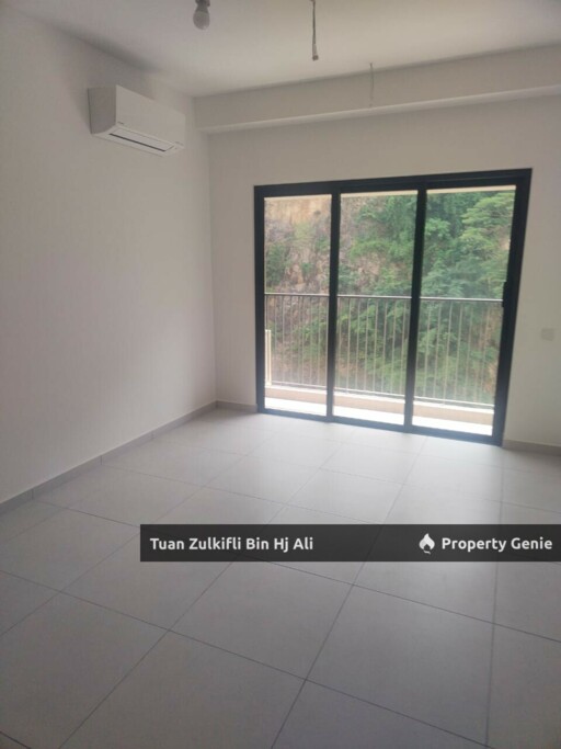 Condominium D'Terra Residences, Dataran Sentral Damansara, Petaling Jaya, PJU8, Selangor.