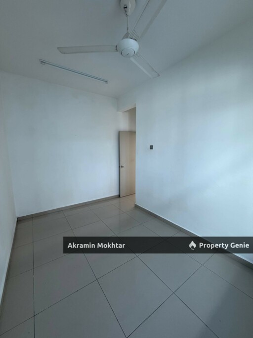 FREEHOLD & 4 PARKING | KONDOMINIUM EHSAN RESIDENCE TAMAN ORKID SEPANG (PENT HOUSE)