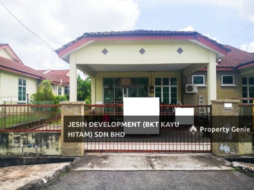 Desa Bayanmas 1.5 Storey Semi-D