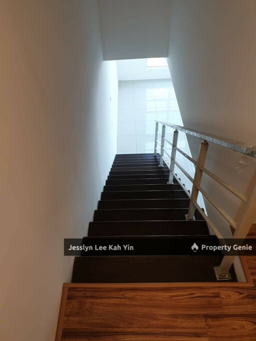 Arte Subang West Shah Alam Partial Furnished For Sale