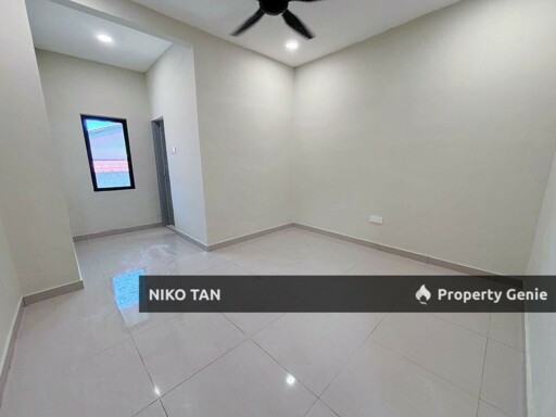 For Sale Taman Kulai Besar @ Jln Jambu Laut Single Storey Large Size