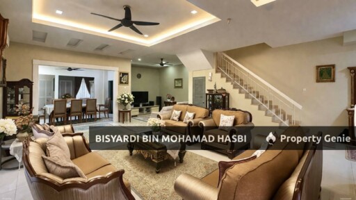 "Fully Renovated - Walking Distance to Surau Jumaat Ar-Raudhah" Double Storey Semi Detached House Taman Impian Makmur, Saujana Impian, Kajang.