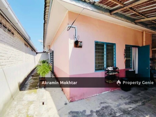 FREEHOLD | SINGLE STOREY SEMI D TAMAN PINGGIRAN SENAWANG (LOW COST & CLUSTER)