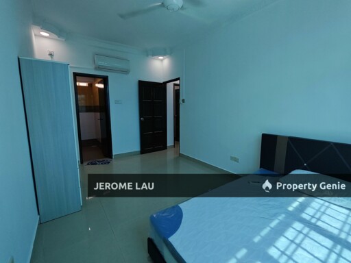 Master Room for Rent Kipark Kip Villa Tampoi near Paradigm Mall