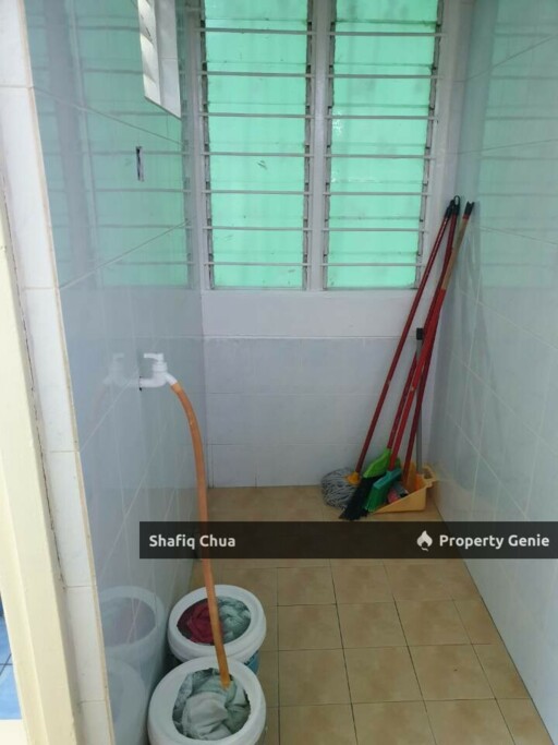 Top Floor Renovated Unit Mahkota Cheras Walk Up Flat For Sale