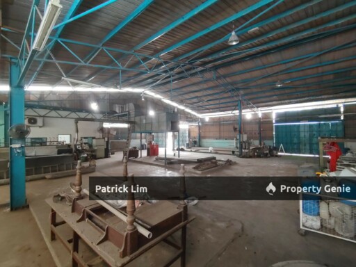 Malim Jaya 6600sqft (Corner Factory) For Rent