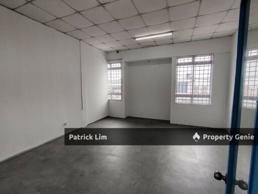 [Hot Area Malim Jaya] Corner 2-Storey Commercial Shop‼️Spacious‼️ Malim Jaya Industrial Area | For Rent 🔥