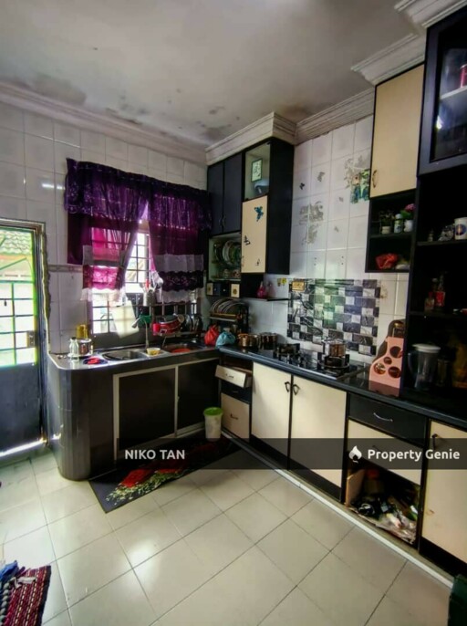 Jalan Kemajuan Single Storey End Lot Taman Universiti For Sale