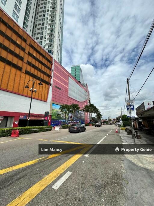 Taman Century Jalan Seladang Opposite Of KSL City Mall Shop House For Rent