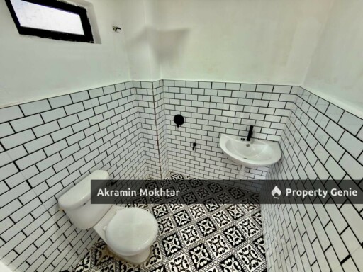 Renovated & Extended | 2 Storey Terrace Taman Kota Perdana, Bandar Putra Permai, Seri Kembangan Selangor .