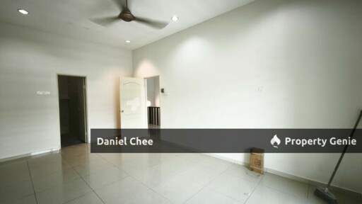 Botani Double Storey Terrace House For Rent