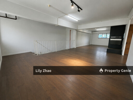 Warehouse cum Showroom cum Office hub for Rent, 11,200 sq ft📍Bundusan, Penampang, Kota Kinabalu.