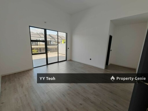 I Molek Residence Double Storey Terrace