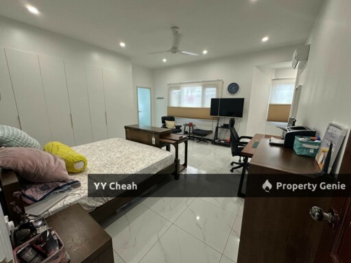 Taman Chateau, ipoh town area bungalow for sale, furnished and renovated, peaceful, over 10k sq ft