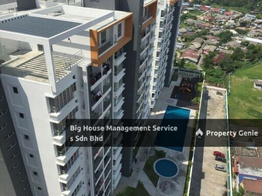 7 Tree Seven Residence