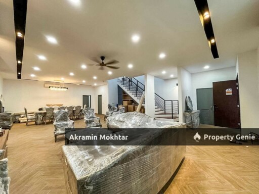 FREEHOLD , FACING OPEN, CORNER LOT & RENOVATED | 2 STOREY SEMI D, CASSIA @ GARDEN RESIDENCE, CYBERJAYA.