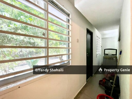 LAMAN ORKID NILAI IMPIAN TERRACE