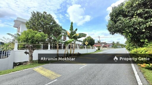 FREEHOLD, CORNER LOT & FULLY RENOVATED | BUNGALOW DOUBLE STOREY TAMAN PAROI JAYA SEREMBAN