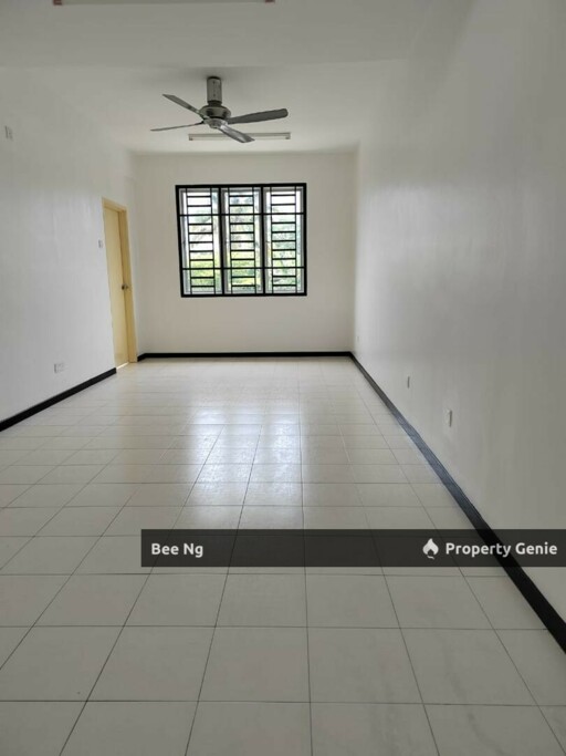 Taman Aman Larkin / 2.5 Storey Terrace G&G