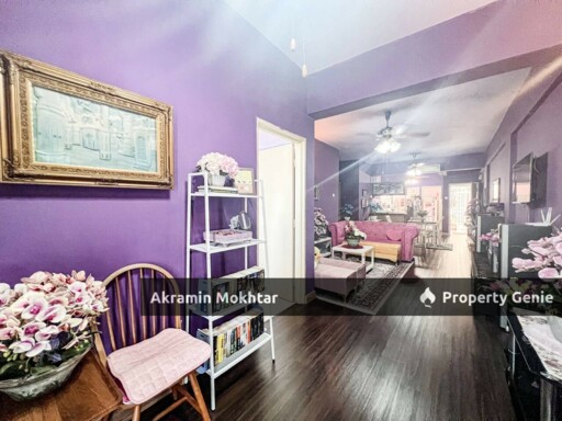 Freehold, Renovated & 1 Covered Parking | Nilam Puri Condominium Bandar Bukit Puchong 2, Puchong