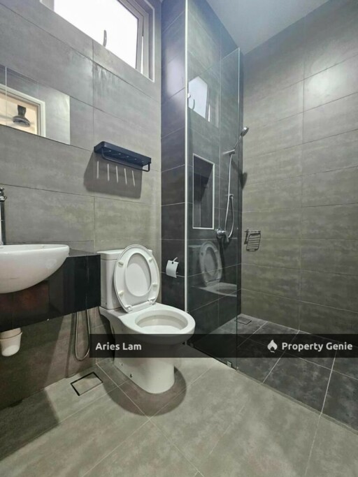 Eco Spring @ Double Storey Cluster House For Rent