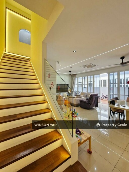 2 Storey Cluster House Eco Spring 2 JB Renovated Design Negotiable
