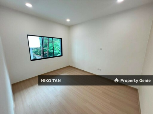 [PRIME AREA]2Storey Semi-D Jalan Abdul Samad For Sale