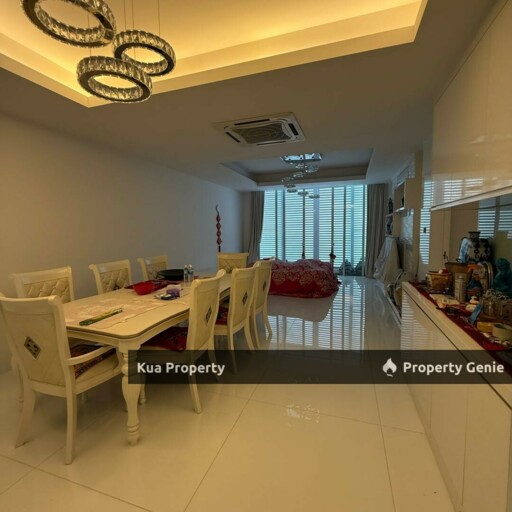 Bay Resort Condominium Miri For Sale! 📍Location: Bay Resort Condominium, Miri