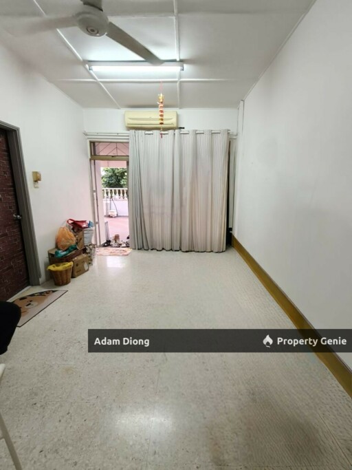 Jalan Keembong  @Taman Johor Jaya @ Single Storey