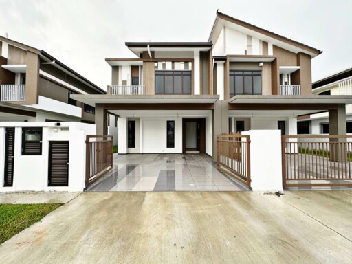 Bandar Setia Alam: Leegeana