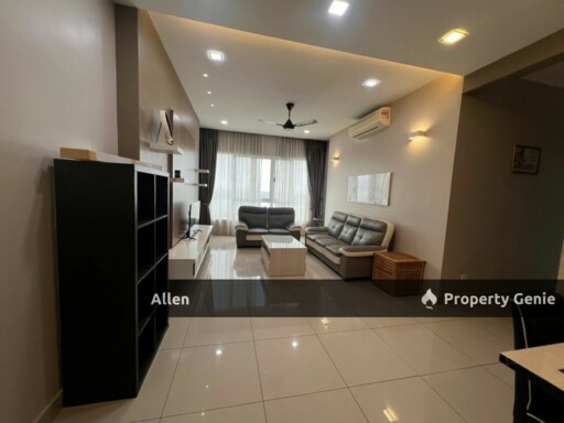 Singapore & Sea View! Fully Furnished 3-Bed Unit @ Tropez Residences for Rent