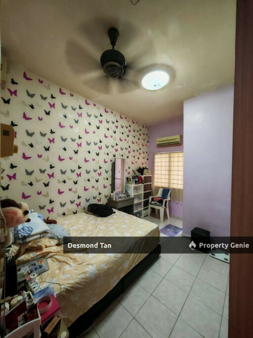Park Avenue, Seremban 2, Garden Avenue, Semi Renovated, (Facing No House)