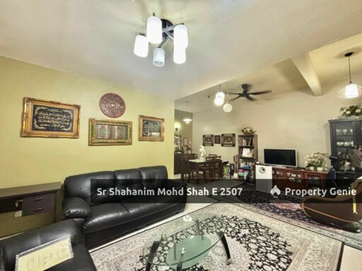 Double Storey Terrace, Jalan Suakasih, Bandar Tun Hussein Onn