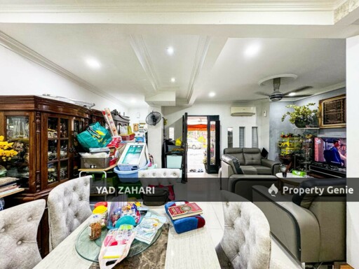 Taman Pinggiran USJ, Subang Jaya | 2-Storey Terrace 4 Bedrooms | RM830K - Renovated with Approval and Well Maintained